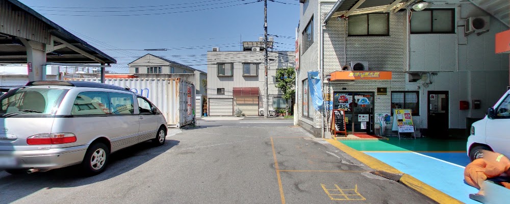 車検の速太郎 足立店の外観