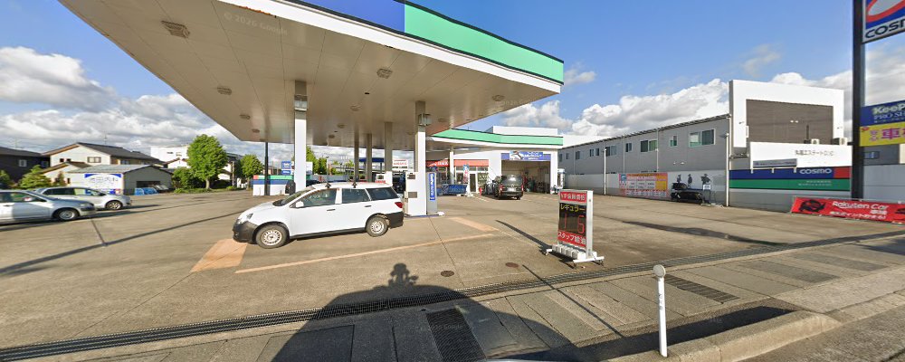 コスモ石油 野々市じょんからCSの外観